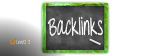 chalkboard with "backlinks" written on it