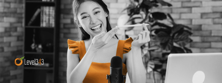 Online business owner uses a digital marketing guide to improve her customer outreach.